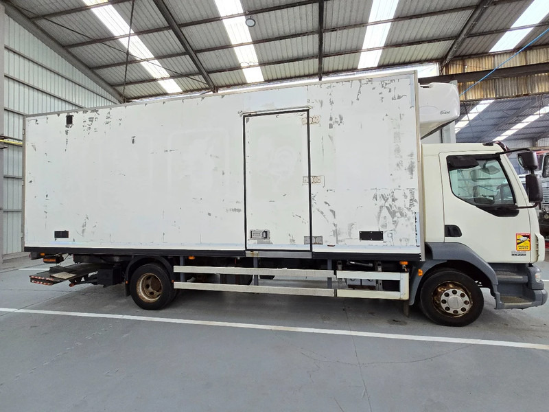 DAF LF 55.220 EURO 5 / CARRIER / MULTITEMPERATUUR / DHOLLANDIA - Refrigerator truck: picture 4 DAF LF 55.220 EURO 5 / CARRIER / MULTITEMPERATUUR / DHOLLANDIA - Refrigerator truck: picture 4