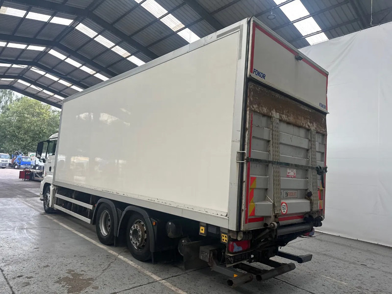 MAN TGS 26.320 6x2 - Isothermal truck: picture 4 MAN TGS 26.320 6x2 - Isothermal truck: picture 4