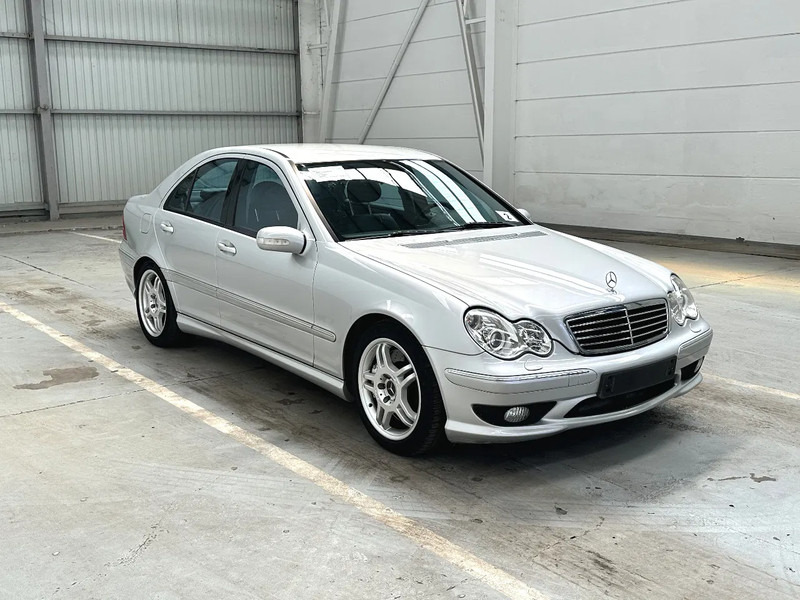 Sedan Mercedes-Benz C-Klasse C30 CDI / AMG /DIESEL TURBO 33795 km: picture 8