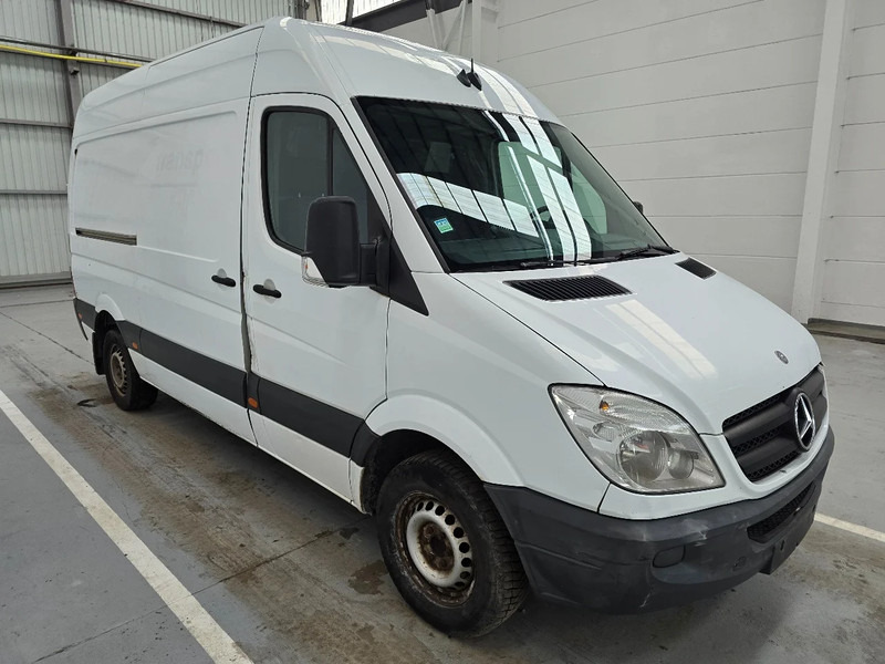 Mercedes-Benz Sprinter 313 CDI / AIRCO L2H2 - Panel van, Combi van: picture 3 Mercedes-Benz Sprinter 313 CDI / AIRCO L2H2 - Panel van, Combi van: picture 3