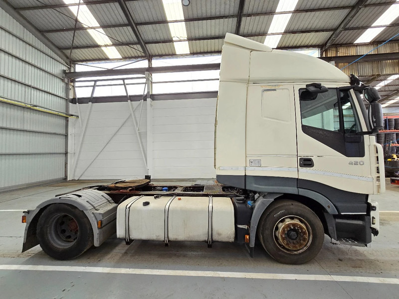 Iveco Stralis 420 RETARDER / EURO 5 STANDAIRCO - Tractor unit: picture 4 Iveco Stralis 420 RETARDER / EURO 5 STANDAIRCO - Tractor unit: picture 4
