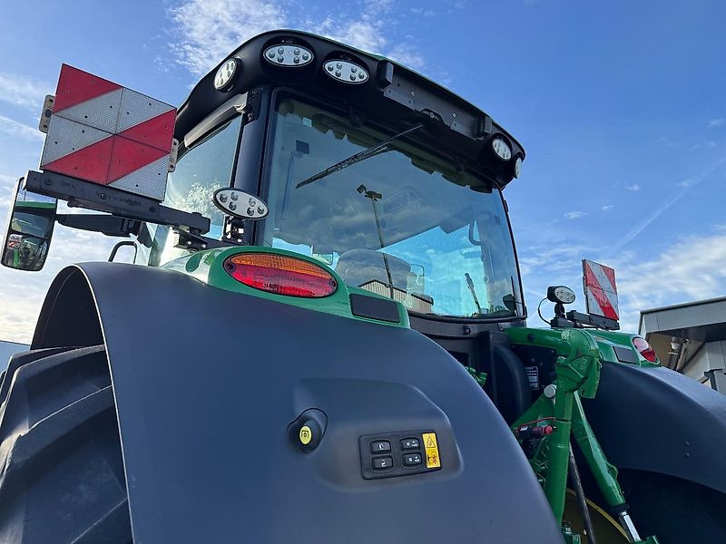 John Deere 6R195 AP 50KM COMMAND-PRO 2023 1490 UUR!!! - Farm tractor: picture 5 John Deere 6R195 AP 50KM COMMAND-PRO 2023 1490 UUR!!! - Farm tractor: picture 5