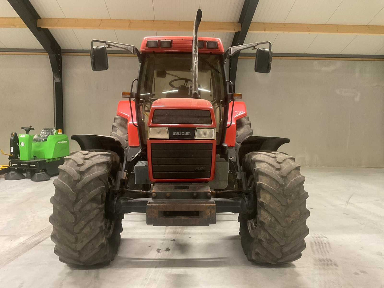 1995 CASE IH MAXXUM 5150 PLUS ALL-WHEEL DRIVE FARM TRACTOR - Farm tractor: picture 3 1995 CASE IH MAXXUM 5150 PLUS ALL-WHEEL DRIVE FARM TRACTOR - Farm tractor: picture 3