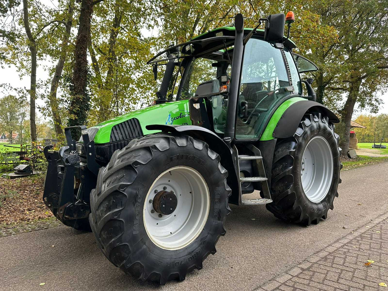 2003 DEUTZ-FAHR AGROTRON 115 MK3 ALL-WHEEL DRIVE FARM TRACTOR - Farm tractor: picture 1 2003 DEUTZ-FAHR AGROTRON 115 MK3 ALL-WHEEL DRIVE FARM TRACTOR - Farm tractor: picture 1
