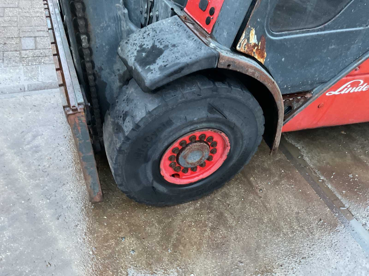 2003 LINDE H35T FORKLIFT - Forklift: picture 5 2003 LINDE H35T FORKLIFT - Forklift: picture 5