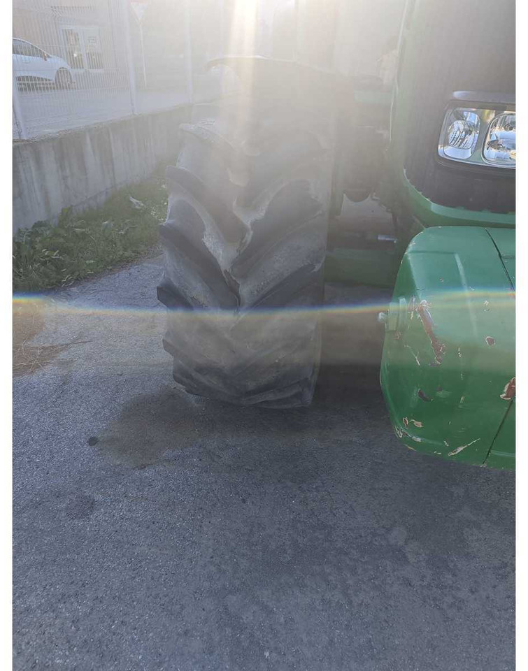 Farm tractor 2009 -JOHN DEERE - 7430 MW2 CD44 - 4-WHEEL DRIVE TRACTOR: picture 18 Farm tractor 2009 -JOHN DEERE - 7430 MW2 CD44 - 4-WHEEL DRIVE TRACTOR: picture 18