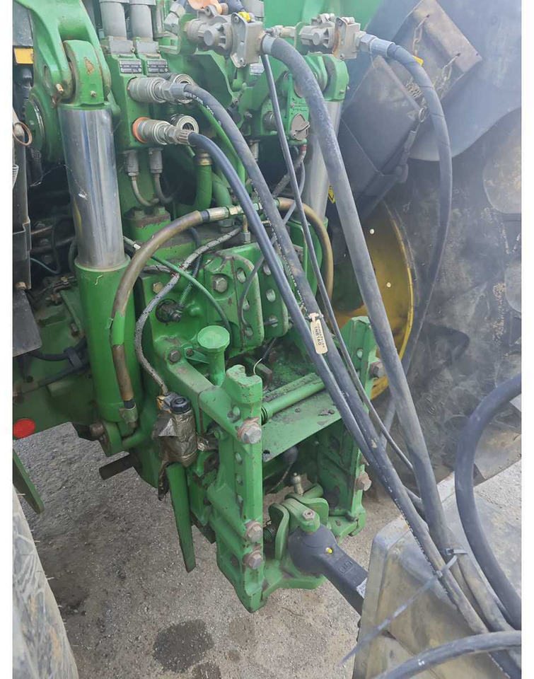 Farm tractor 2009 -JOHN DEERE - 7430 MW2 CD44 - 4-WHEEL DRIVE TRACTOR: picture 10 Farm tractor 2009 -JOHN DEERE - 7430 MW2 CD44 - 4-WHEEL DRIVE TRACTOR: picture 10