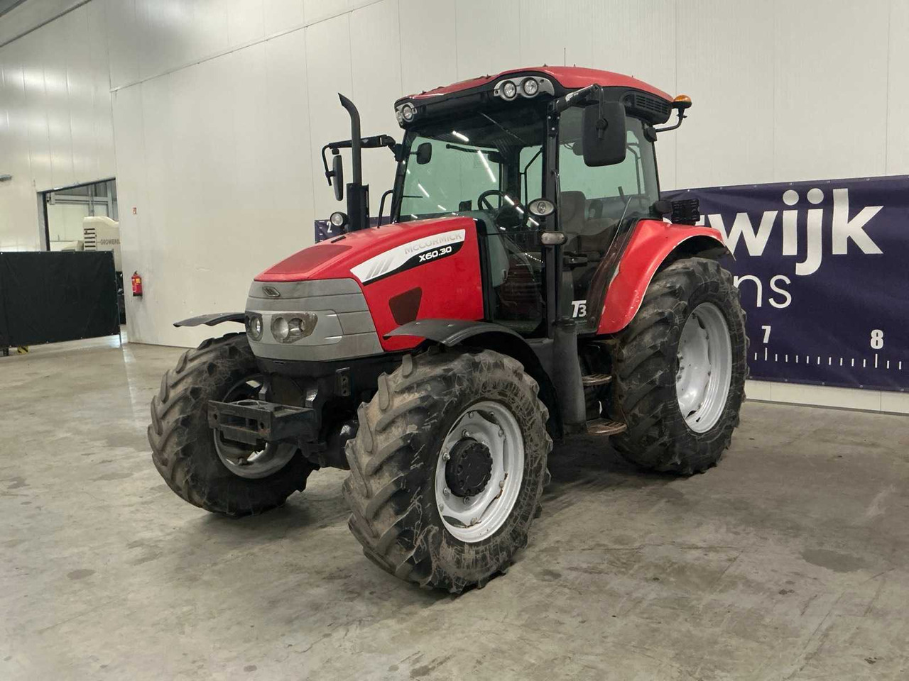 2013 MC CORMICK X60.30 FOUR WHEEL DRIVE FARM TRACTOR - Farm tractor: picture 1 2013 MC CORMICK X60.30 FOUR WHEEL DRIVE FARM TRACTOR - Farm tractor: picture 1