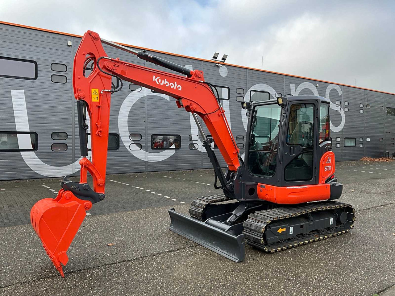 2014 KUBOTA KX165-5 MIDI EXCAVATOR - Excavator: picture 1 2014 KUBOTA KX165-5 MIDI EXCAVATOR - Excavator: picture 1