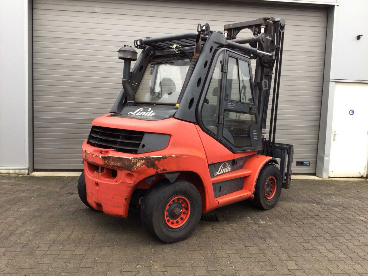 2015 LINDE H60D FORKLIFT - Forklift: picture 2 2015 LINDE H60D FORKLIFT - Forklift: picture 2