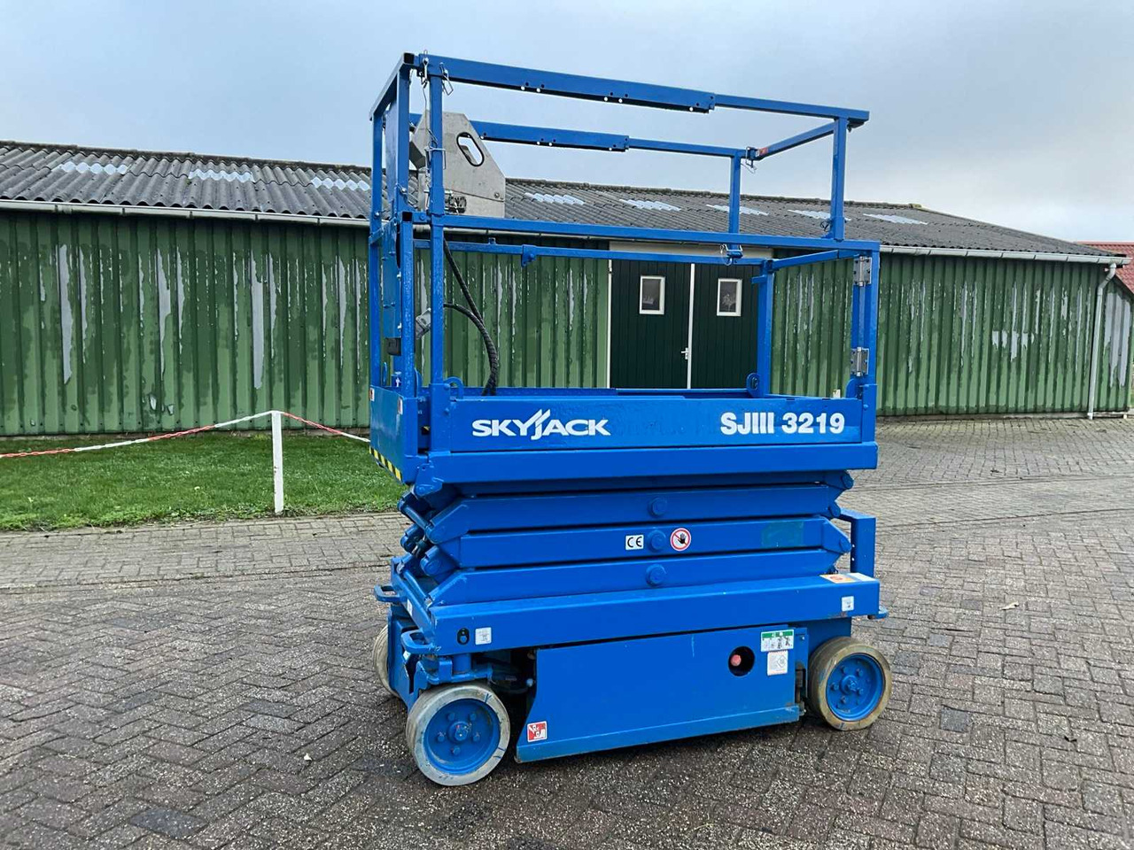 2015 SKYJACK SJIIII3219 AERIAL PLATFORM - Aerial platform: picture 1 2015 SKYJACK SJIIII3219 AERIAL PLATFORM - Aerial platform: picture 1