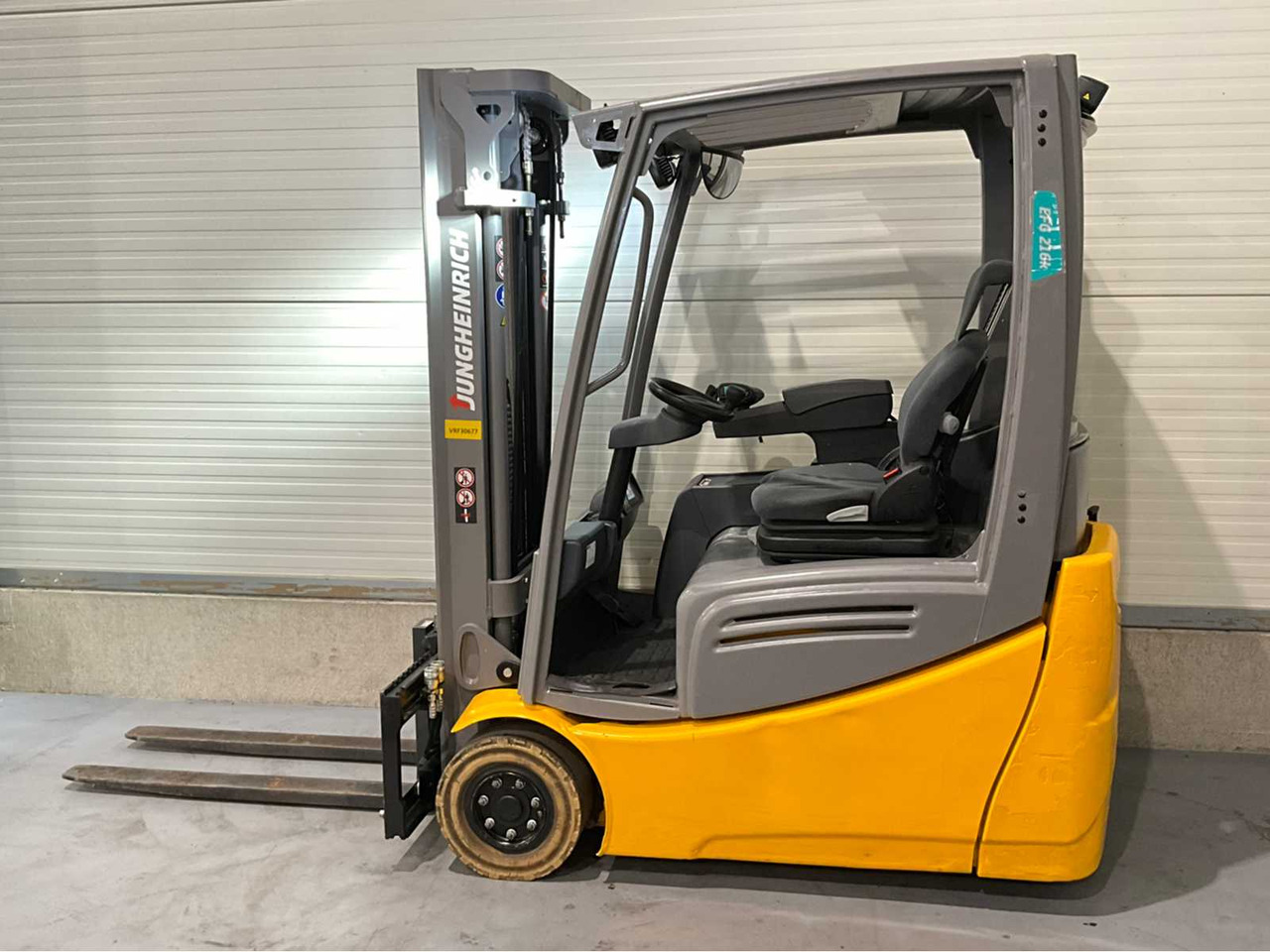 2017 JUNGHEINRICH EFG 216K FORKLIFT - Forklift: picture 3 2017 JUNGHEINRICH EFG 216K FORKLIFT - Forklift: picture 3