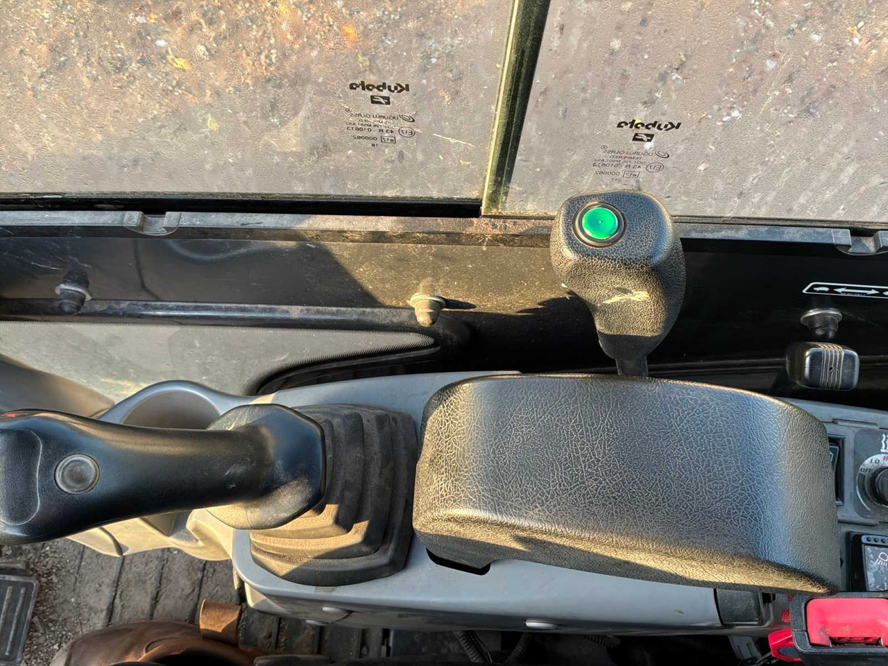 Mini excavator 2018 KUBOTA KX016-4 MINI EXCAVATOR: picture 15