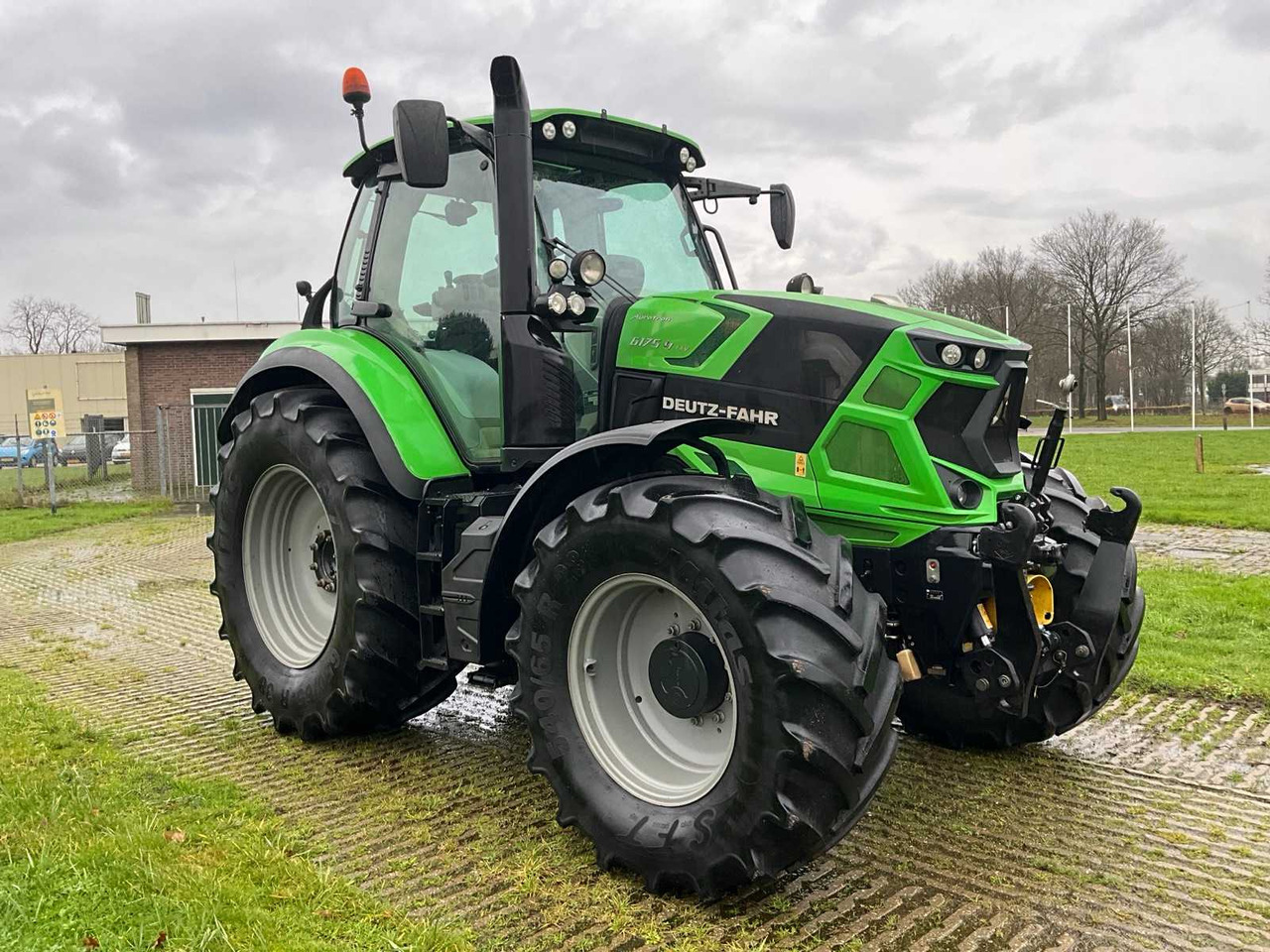 2019 DEUTZ-FAHR AGROTRON 6175.4 TTV VARIO ALL-WHEEL DRIVE FARM TRACTOR - Farm tractor: picture 4 2019 DEUTZ-FAHR AGROTRON 6175.4 TTV VARIO ALL-WHEEL DRIVE FARM TRACTOR - Farm tractor: picture 4