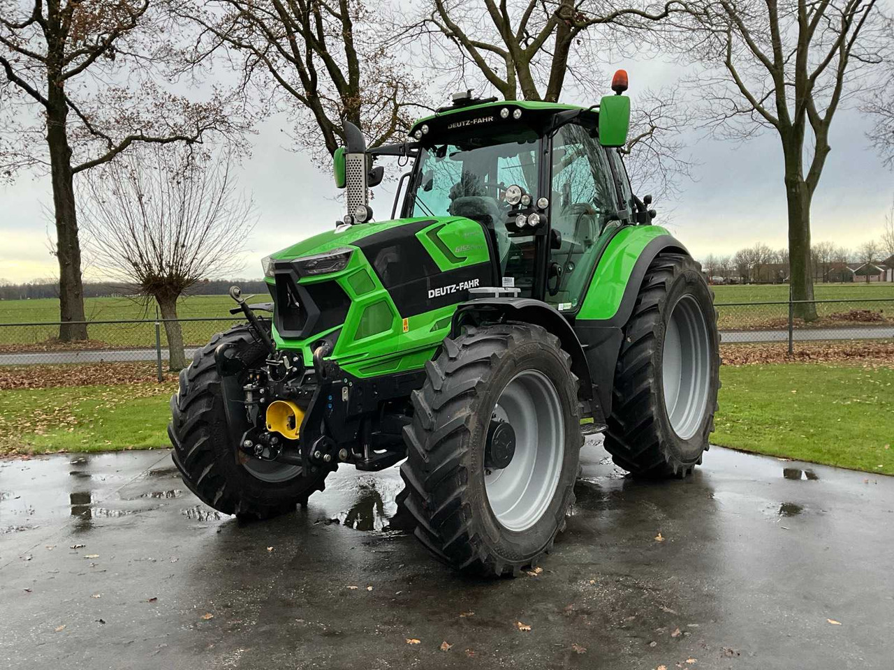 2021 DEUTZ-FAHR 6155.4 TTV FOUR WHEEL DRIVE FARM TRACTOR - Farm tractor: picture 1 2021 DEUTZ-FAHR 6155.4 TTV FOUR WHEEL DRIVE FARM TRACTOR - Farm tractor: picture 1