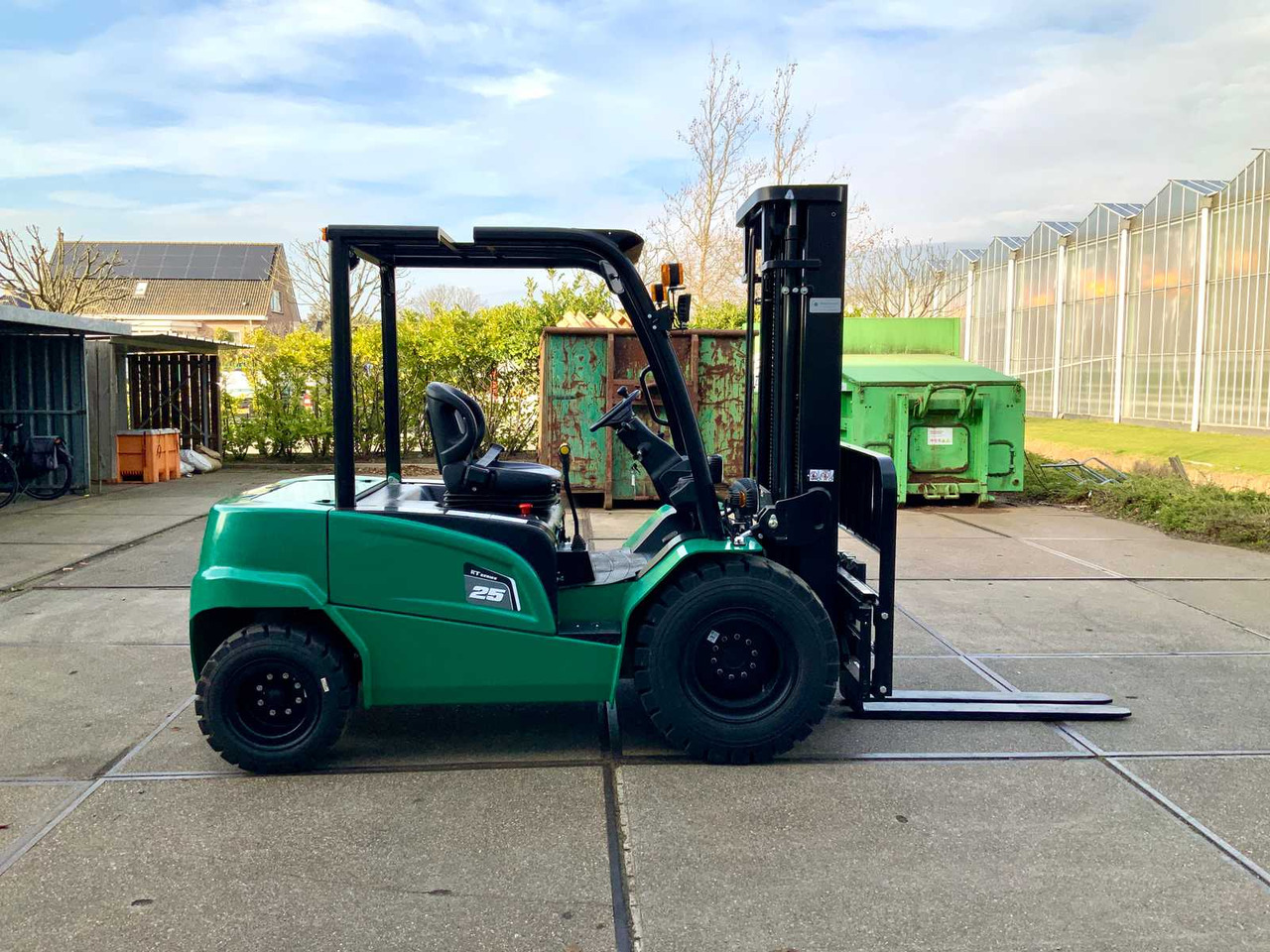 2025 MANFORCE R2B25-LI ROUGH TERRAIN FORKLIFT - Forklift: picture 4 2025 MANFORCE R2B25-LI ROUGH TERRAIN FORKLIFT - Forklift: picture 4