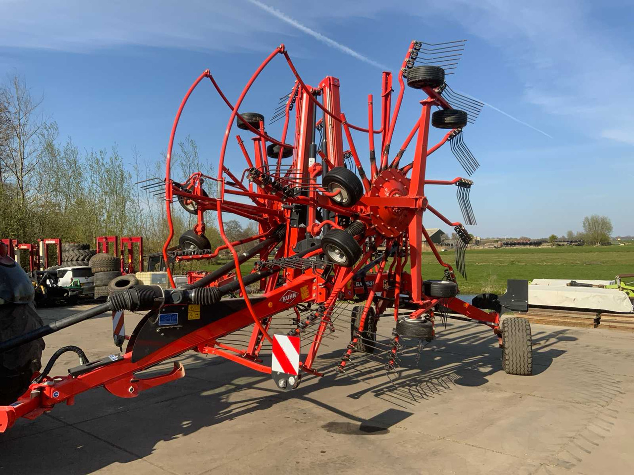 Kuhn GA9531 - Agricultural machinery: picture 1 Kuhn GA9531 - Agricultural machinery: picture 1