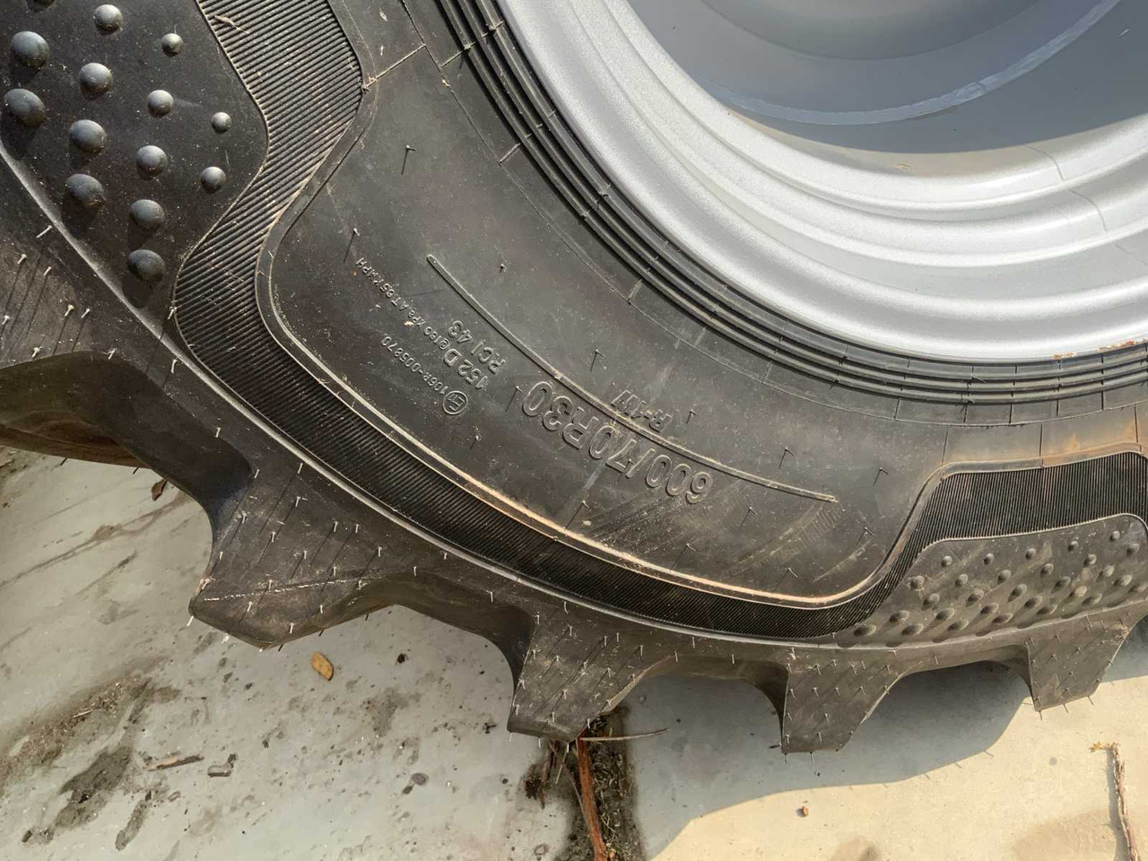 Alliance Agri Star 2 - Wheels and tires for Farm tractor: picture 5 Alliance Agri Star 2 - Wheels and tires for Farm tractor: picture 5