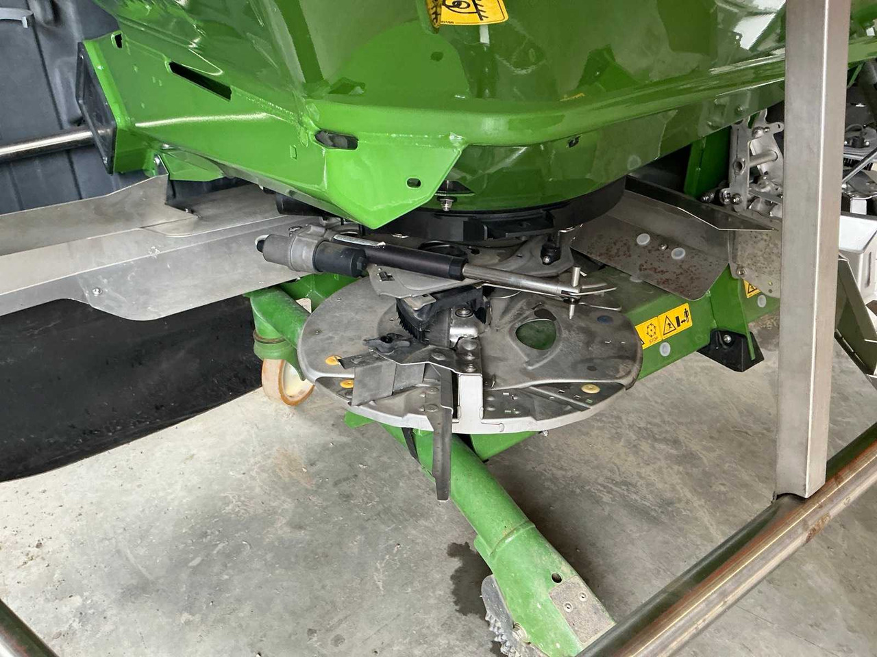 Fertilizer spreader Amazone ZA-TS 3200: picture 14 Fertilizer spreader Amazone ZA-TS 3200: picture 14