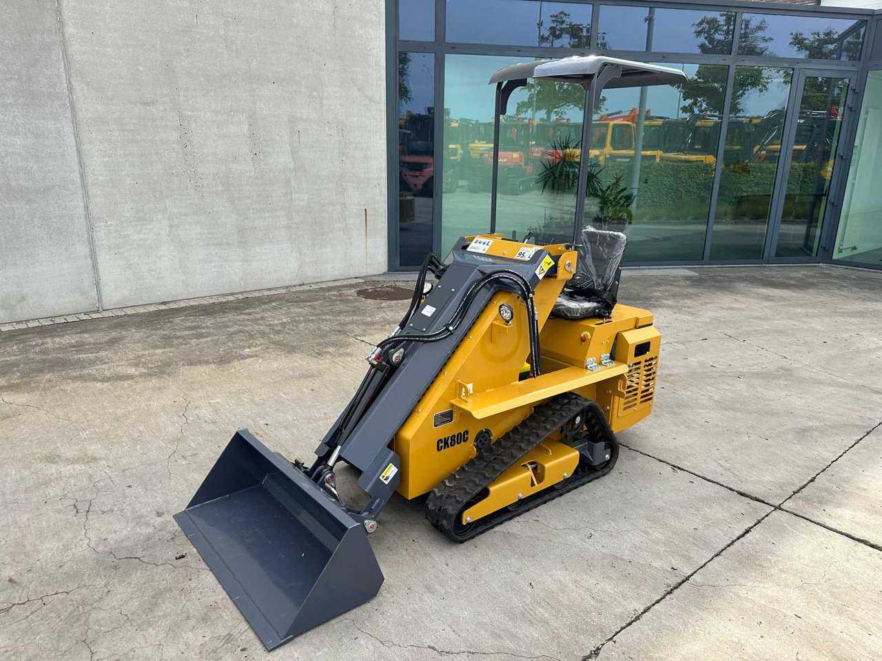 Captok CK80C - Skid steer loader: picture 1 Captok CK80C - Skid steer loader: picture 1