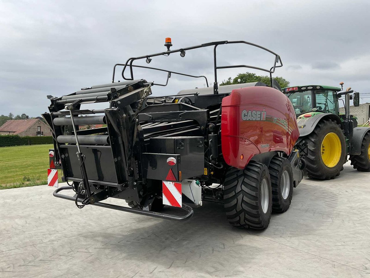 Case IH LB424R XLD - Round baler: picture 5 Case IH LB424R XLD - Round baler: picture 5