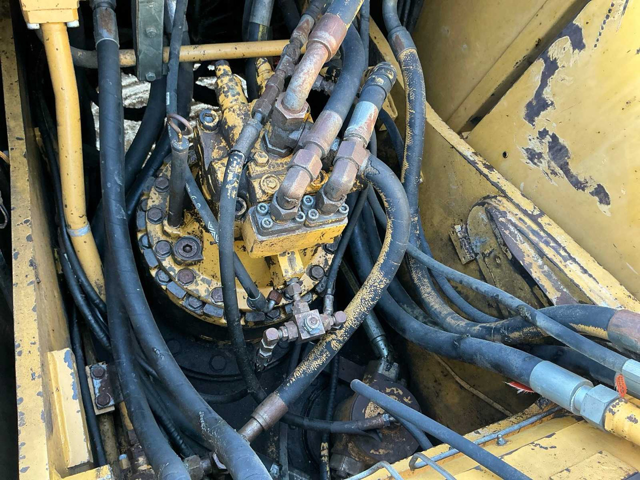 Caterpillar 320 L - Crawler excavator: picture 2 Caterpillar 320 L - Crawler excavator: picture 2