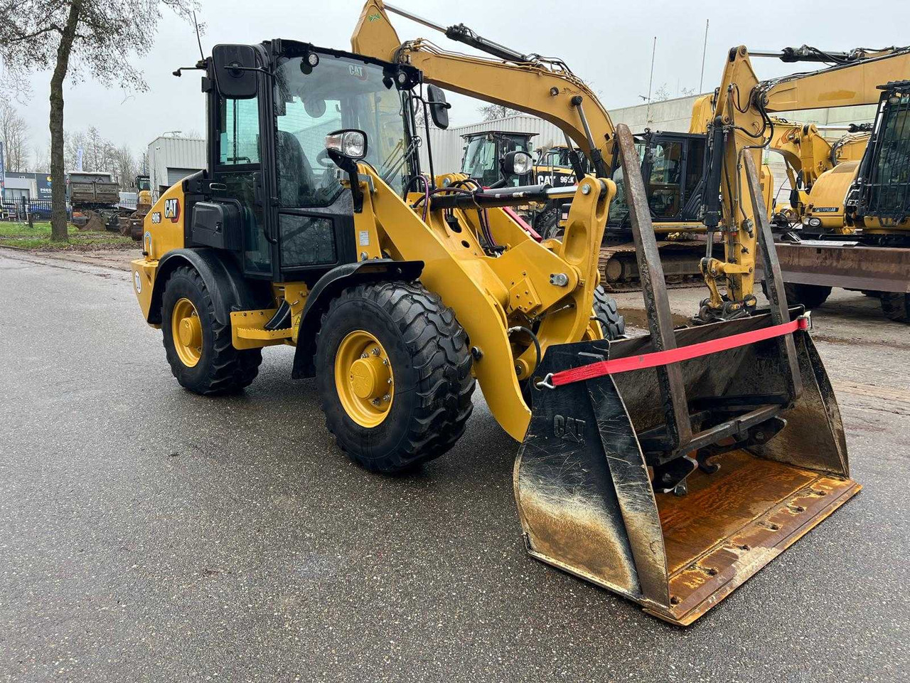 Caterpillar 906 - Wheel loader: picture 2 Caterpillar 906 - Wheel loader: picture 2