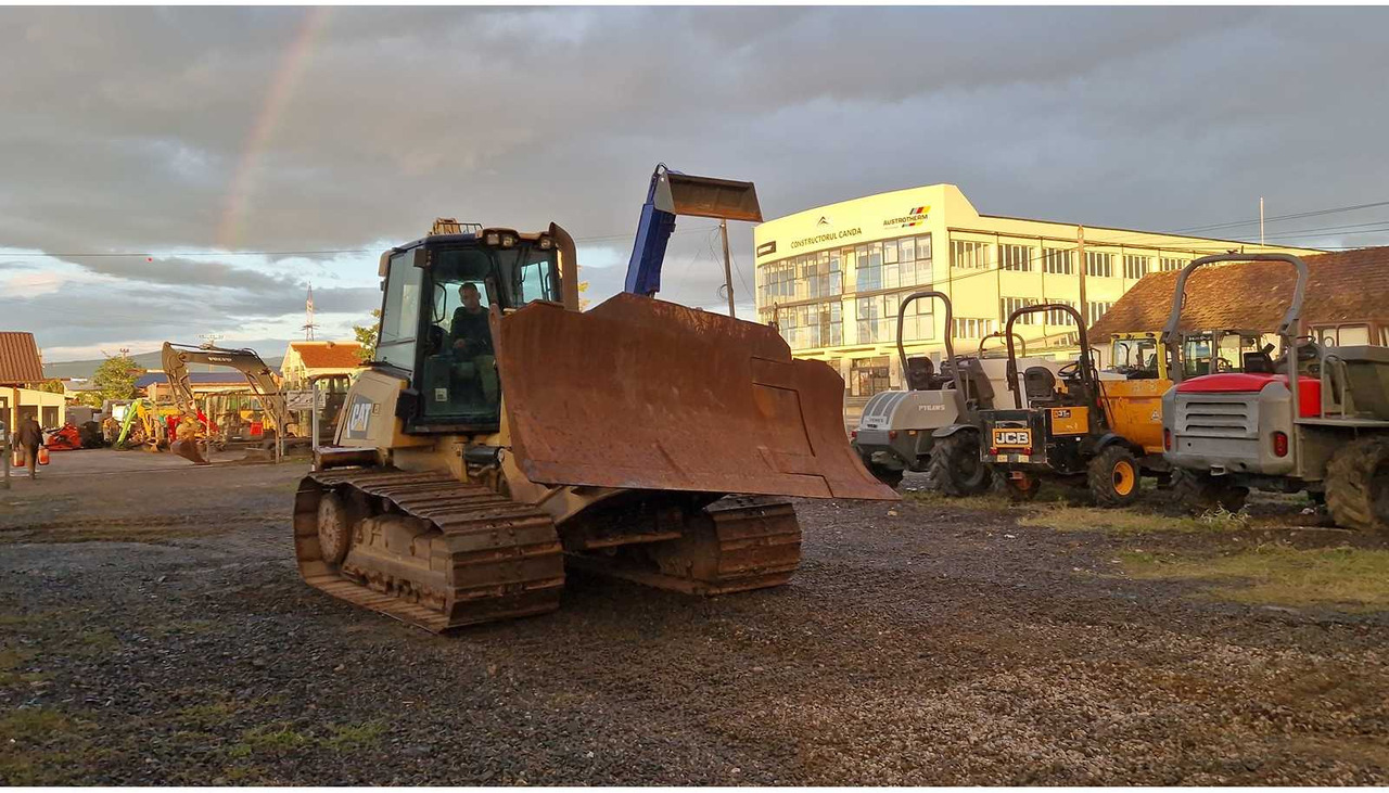 Caterpillar D6K 2 LGP - Bulldozer: picture 2 Caterpillar D6K 2 LGP - Bulldozer: picture 2