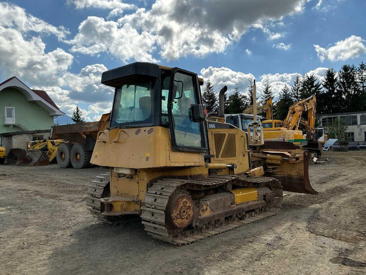 Caterpillar D6K - Bulldozer: picture 3 Caterpillar D6K - Bulldozer: picture 3