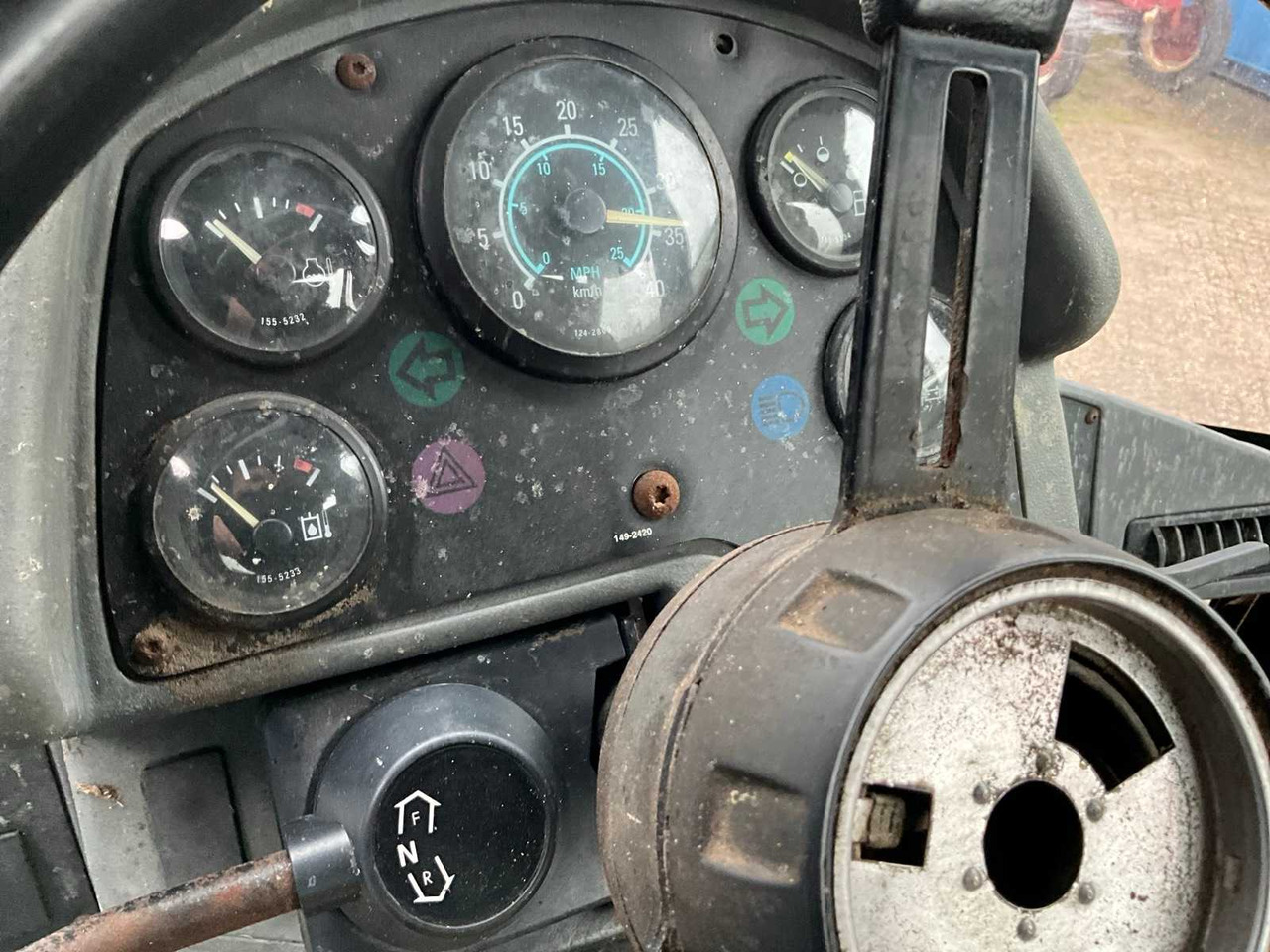 Wheel loader Caterpillar IT14G: picture 31