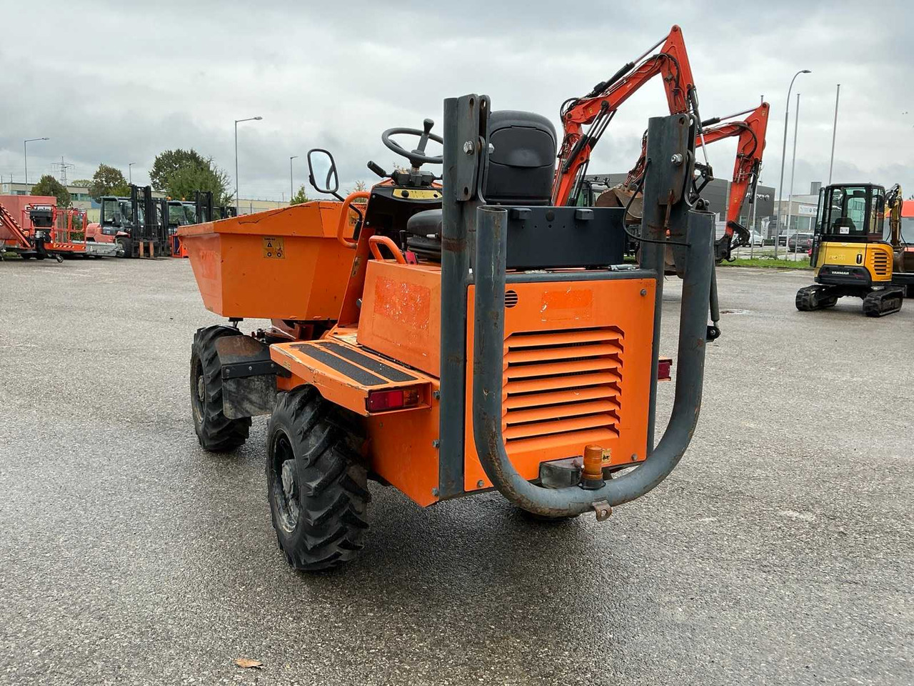 Thwaites Mach 477 - Construction machinery: picture 3 Thwaites Mach 477 - Construction machinery: picture 3