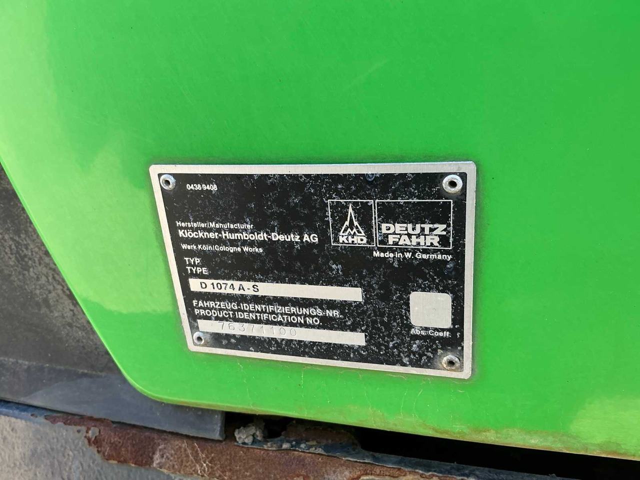 Farm tractor DEUTZ-FAHR DX6.06 ALL-WHEEL DRIVE AGRICULTURAL TRACTOR: picture 19 Farm tractor DEUTZ-FAHR DX6.06 ALL-WHEEL DRIVE AGRICULTURAL TRACTOR: picture 19