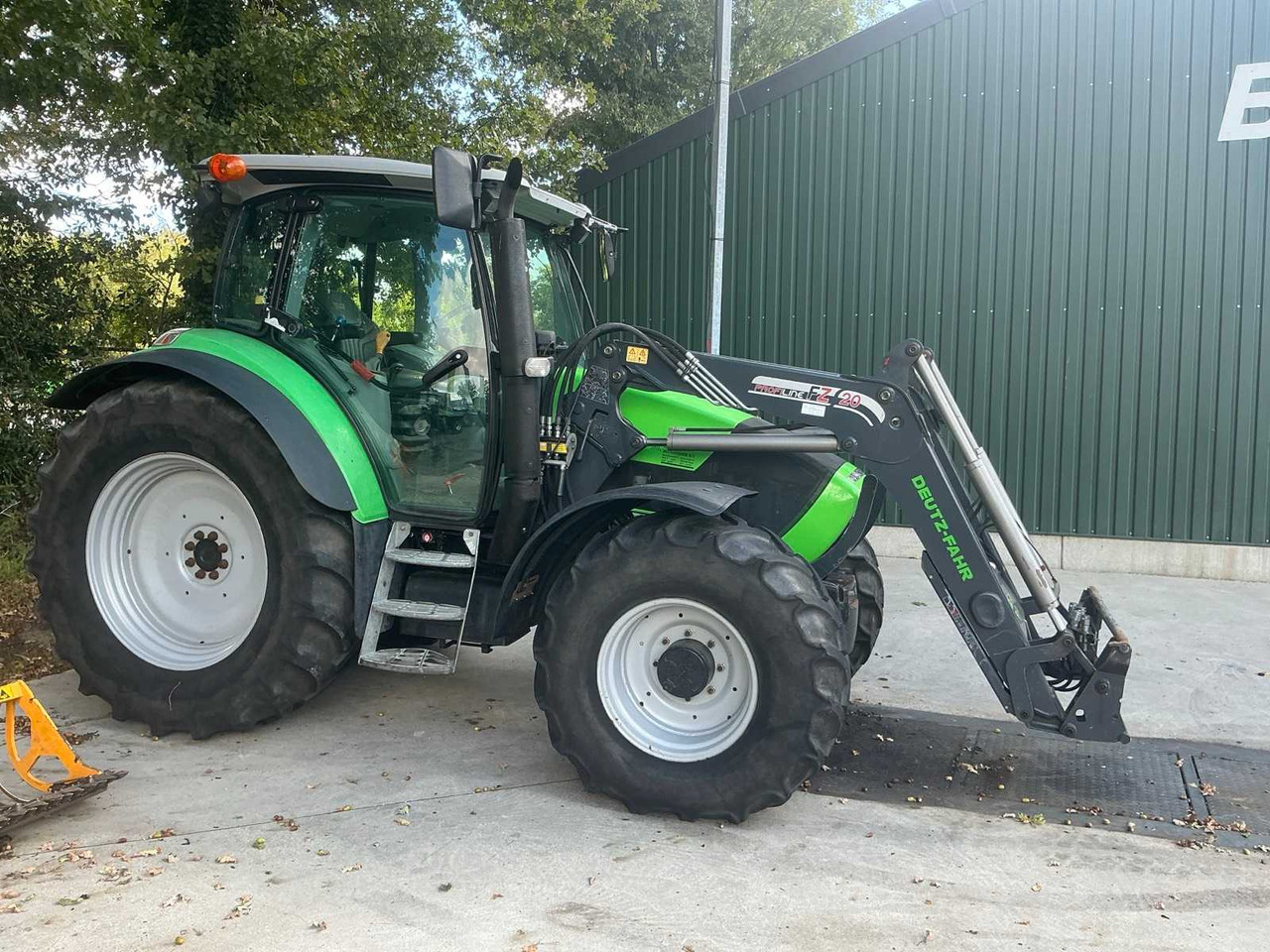 Deutz-Fahr Agrotron K 410 - Farm tractor: picture 4 Deutz-Fahr Agrotron K 410 - Farm tractor: picture 4