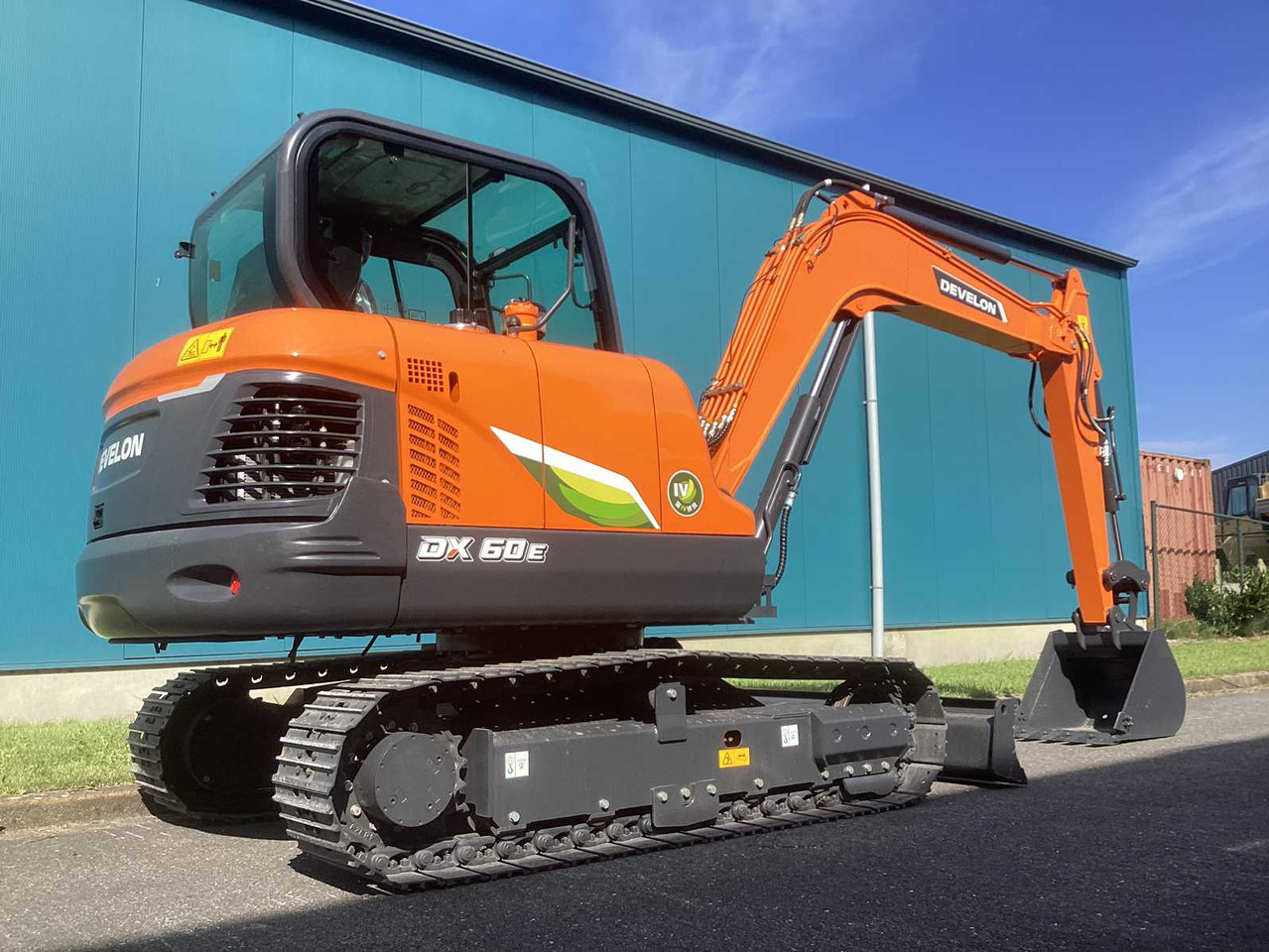 Develon DX60E-10N - Mini excavator: picture 5 Develon DX60E-10N - Mini excavator: picture 5