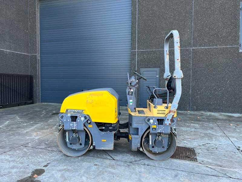 Dynapac CC1100 - Asphalt paver: picture 1 Dynapac CC1100 - Asphalt paver: picture 1