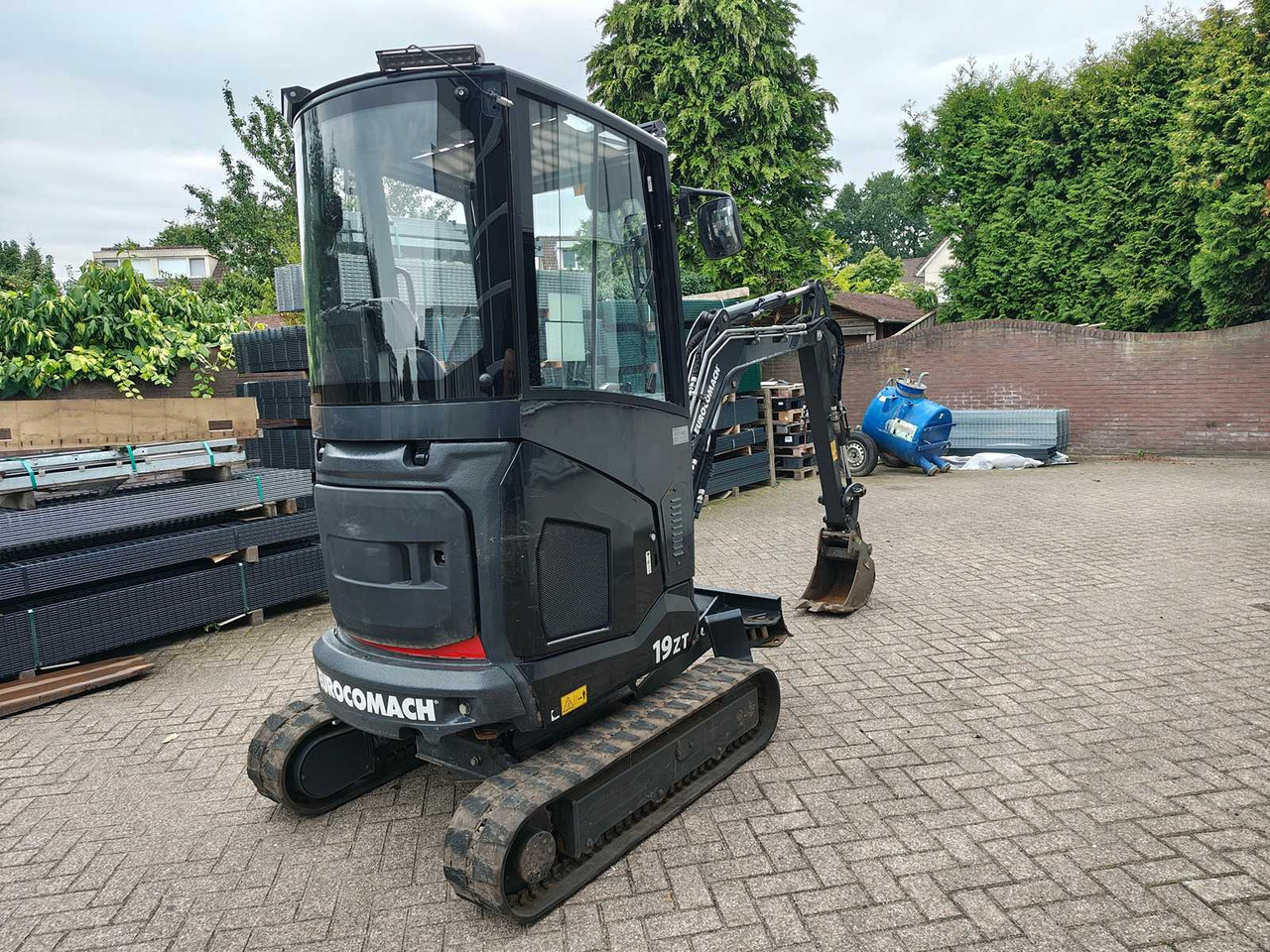 Eurocomach 19ZT - Mini excavator: picture 5 Eurocomach 19ZT - Mini excavator: picture 5