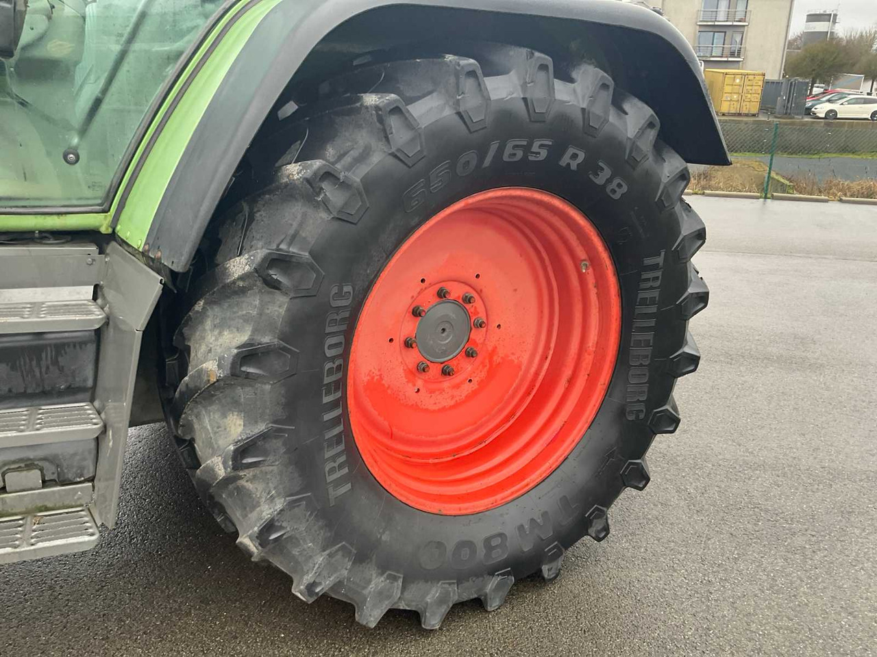 Farm tractor Fendt 714: picture 12