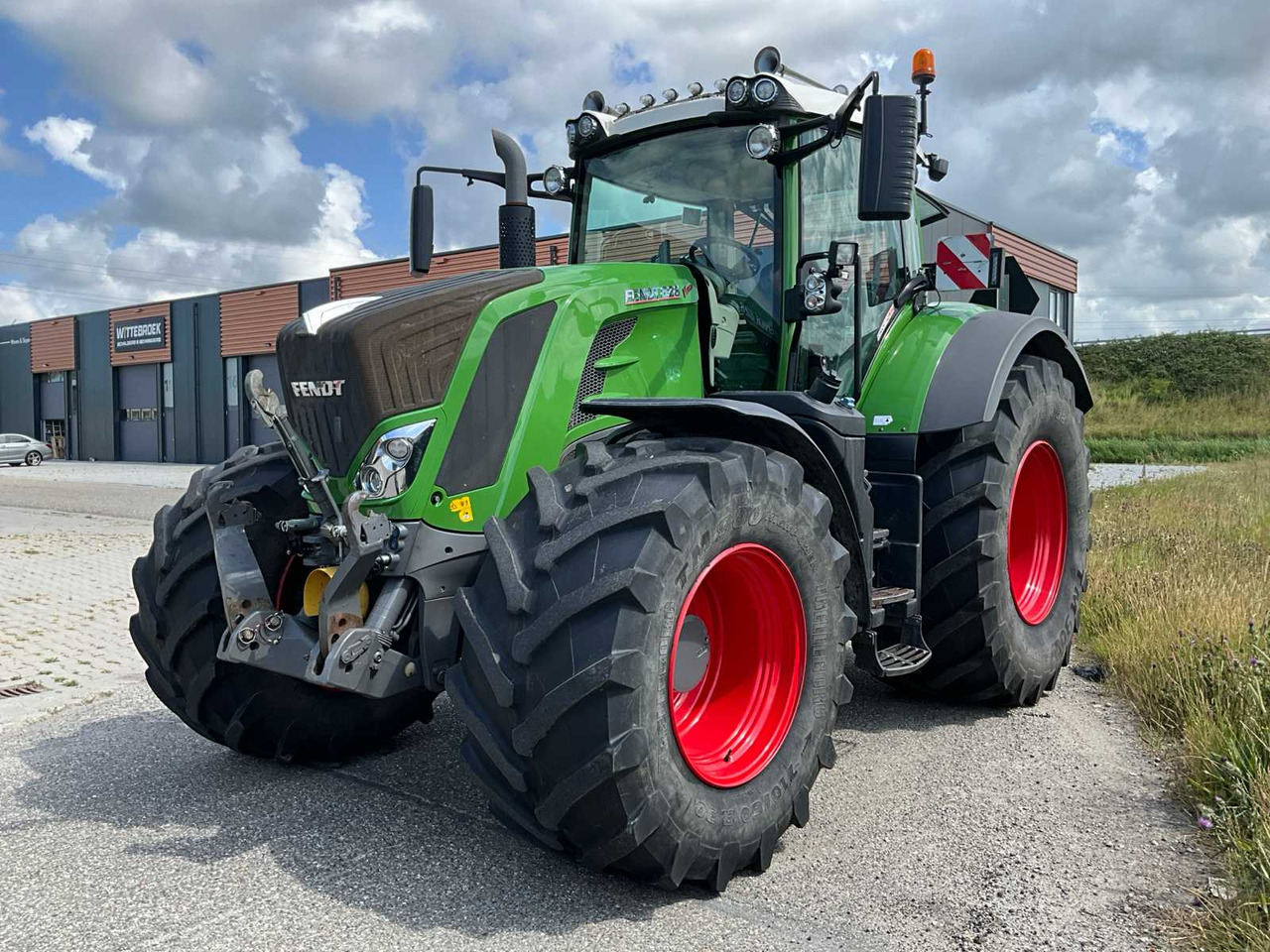 Fendt 828 Vario S4 Profi Plus - Farm tractor: picture 2 Fendt 828 Vario S4 Profi Plus - Farm tractor: picture 2