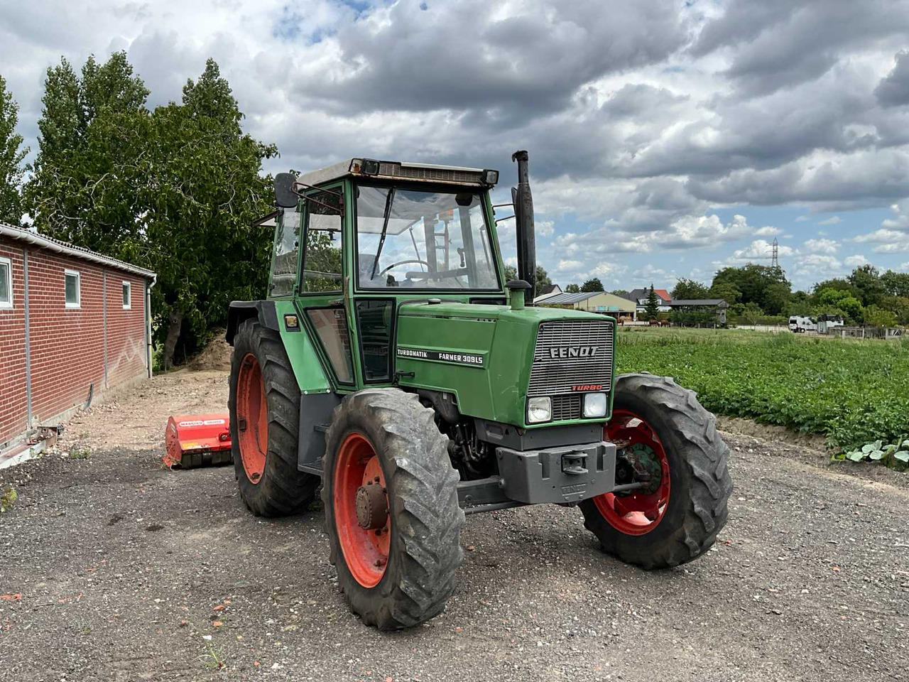Fendt Farmer 309LS - Farm tractor: picture 4 Fendt Farmer 309LS - Farm tractor: picture 4