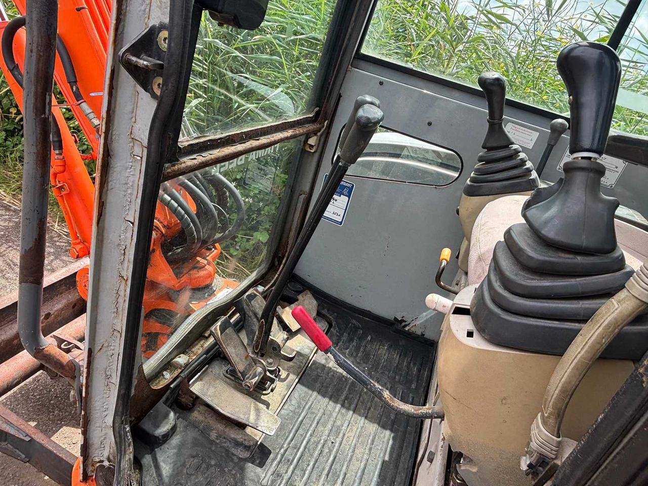 Wheel loader Fiat Kobelco E30SR: picture 19