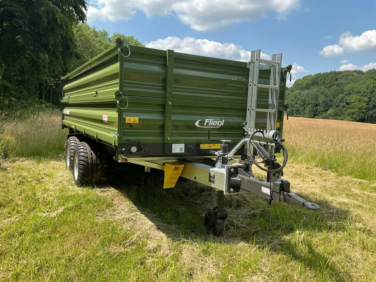 Fliegl TDK 90 - Farm tipping trailer/ Dumper: picture 2 Fliegl TDK 90 - Farm tipping trailer/ Dumper: picture 2