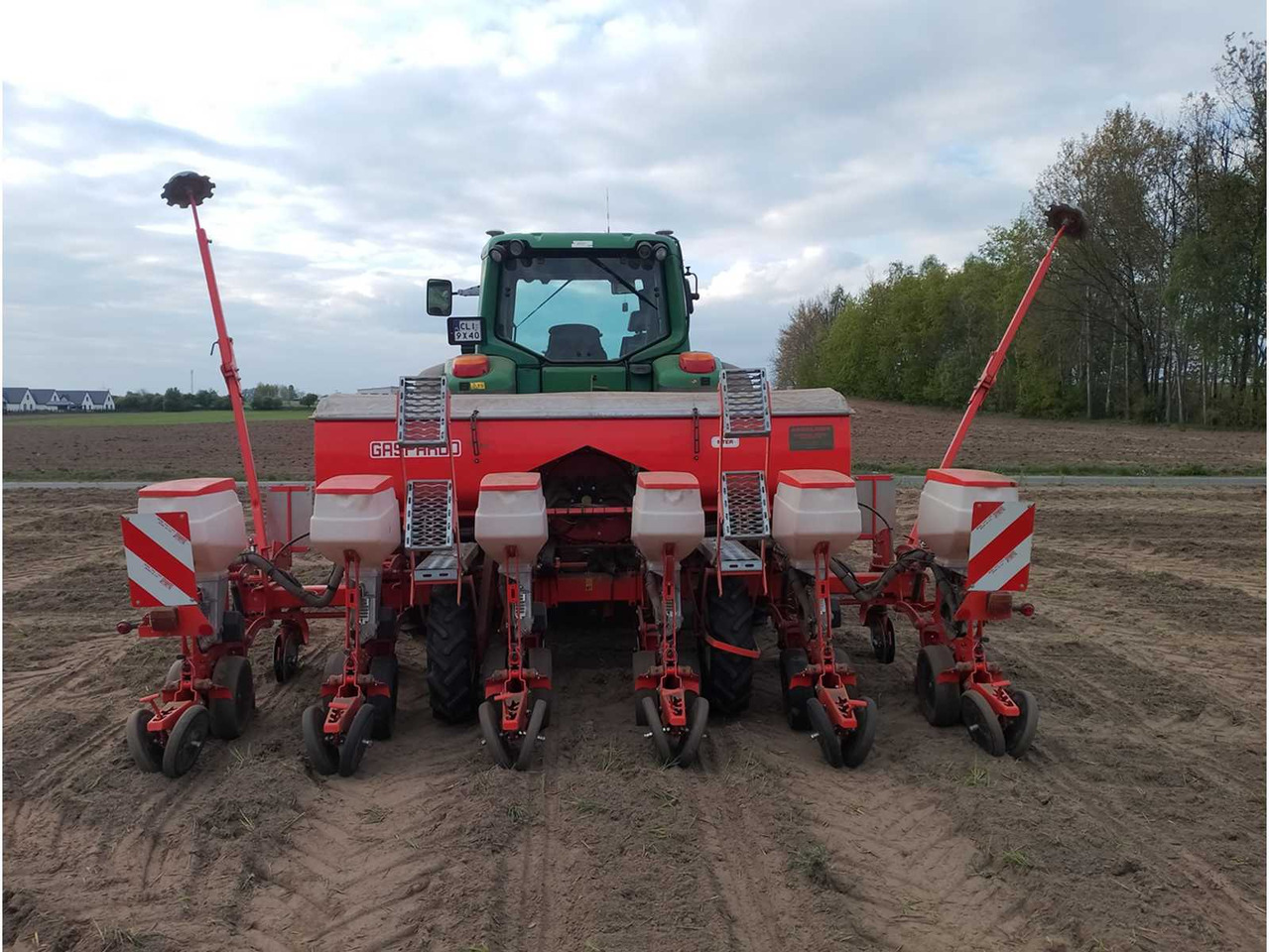 GASPARDO MTER Isotronic 300 6ROW - Sowing equipment: picture 4 GASPARDO MTER Isotronic 300 6ROW - Sowing equipment: picture 4
