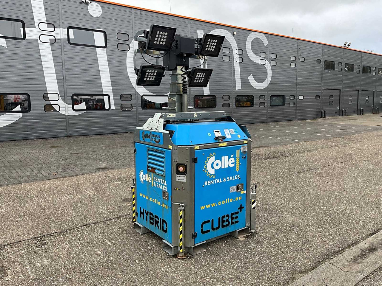 Generac Light Tower - Lighting tower: picture 1 Generac Light Tower - Lighting tower: picture 1