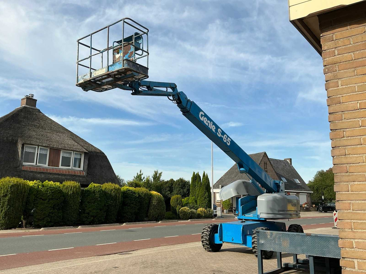 Genie S65 - Aerial platform: picture 1 Genie S65 - Aerial platform: picture 1
