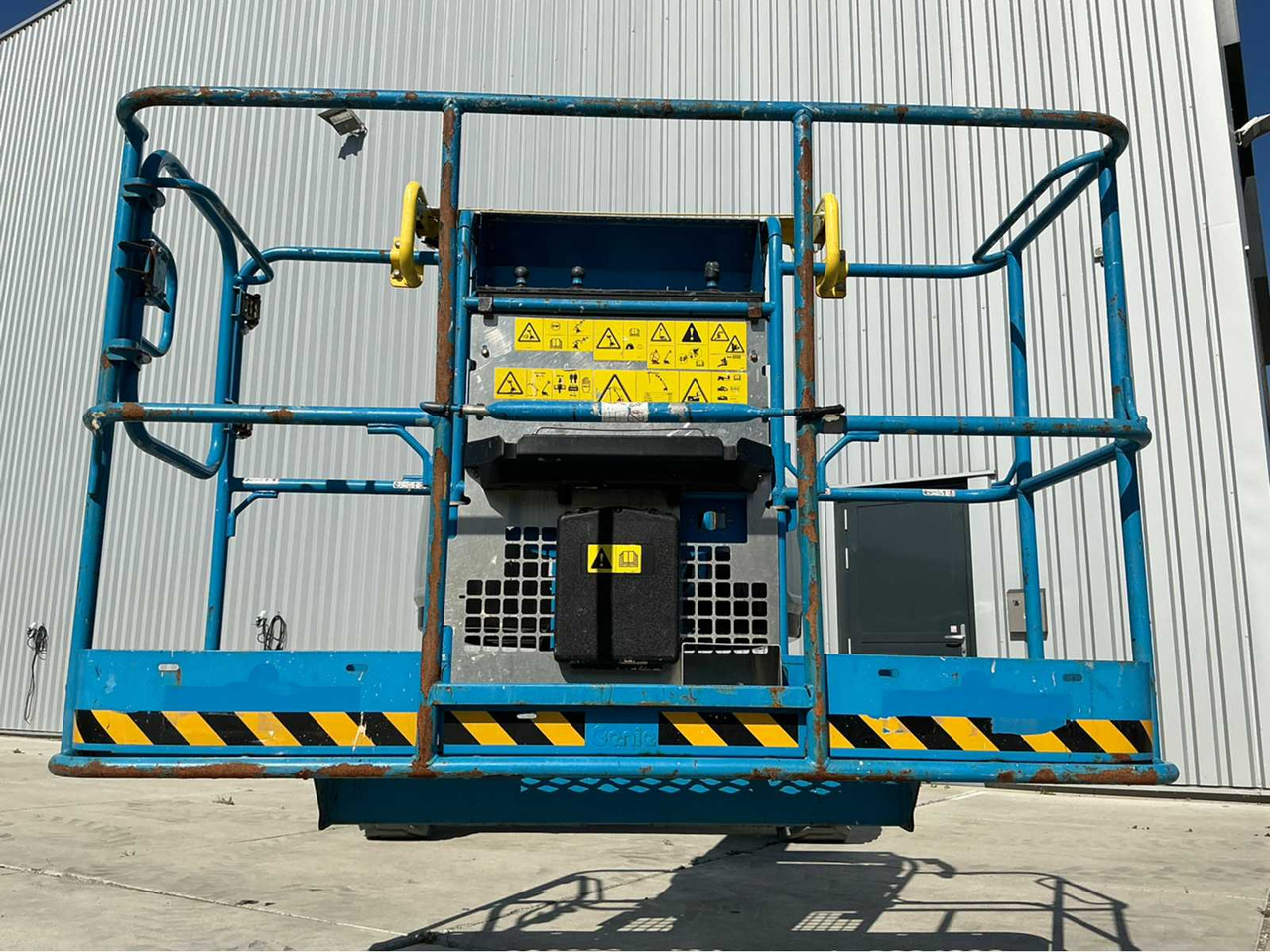 Aerial platform Genie Z-45 FE/DC: picture 12
