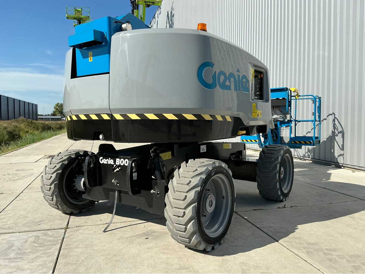 Aerial platform Genie Z-45 FE/DC: picture 10