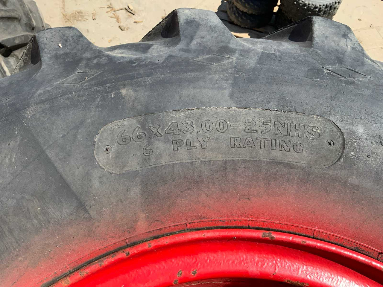 Good Year Super terra -grip - Wheels and tires for Farm tractor: picture 4 Good Year Super terra -grip - Wheels and tires for Farm tractor: picture 4