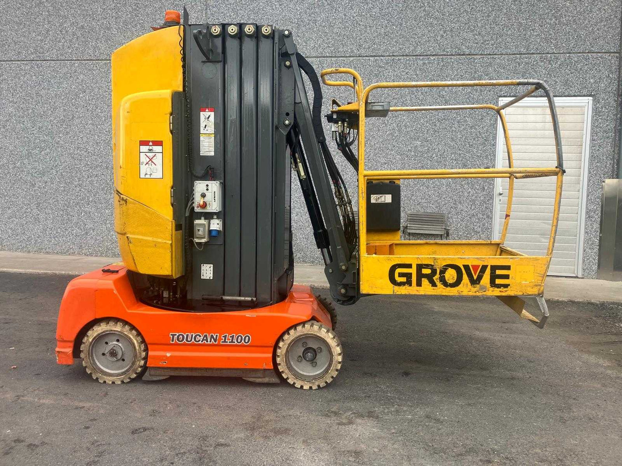 Grove Toucan 1100 C - Aerial platform: picture 4 Grove Toucan 1100 C - Aerial platform: picture 4