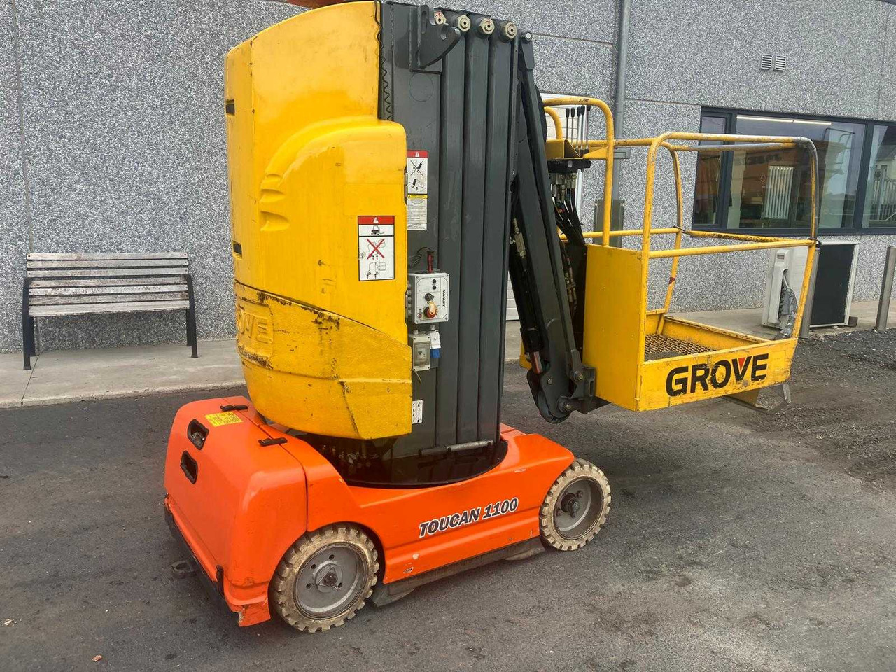 Grove Toucan 1100 C - Aerial platform: picture 5 Grove Toucan 1100 C - Aerial platform: picture 5