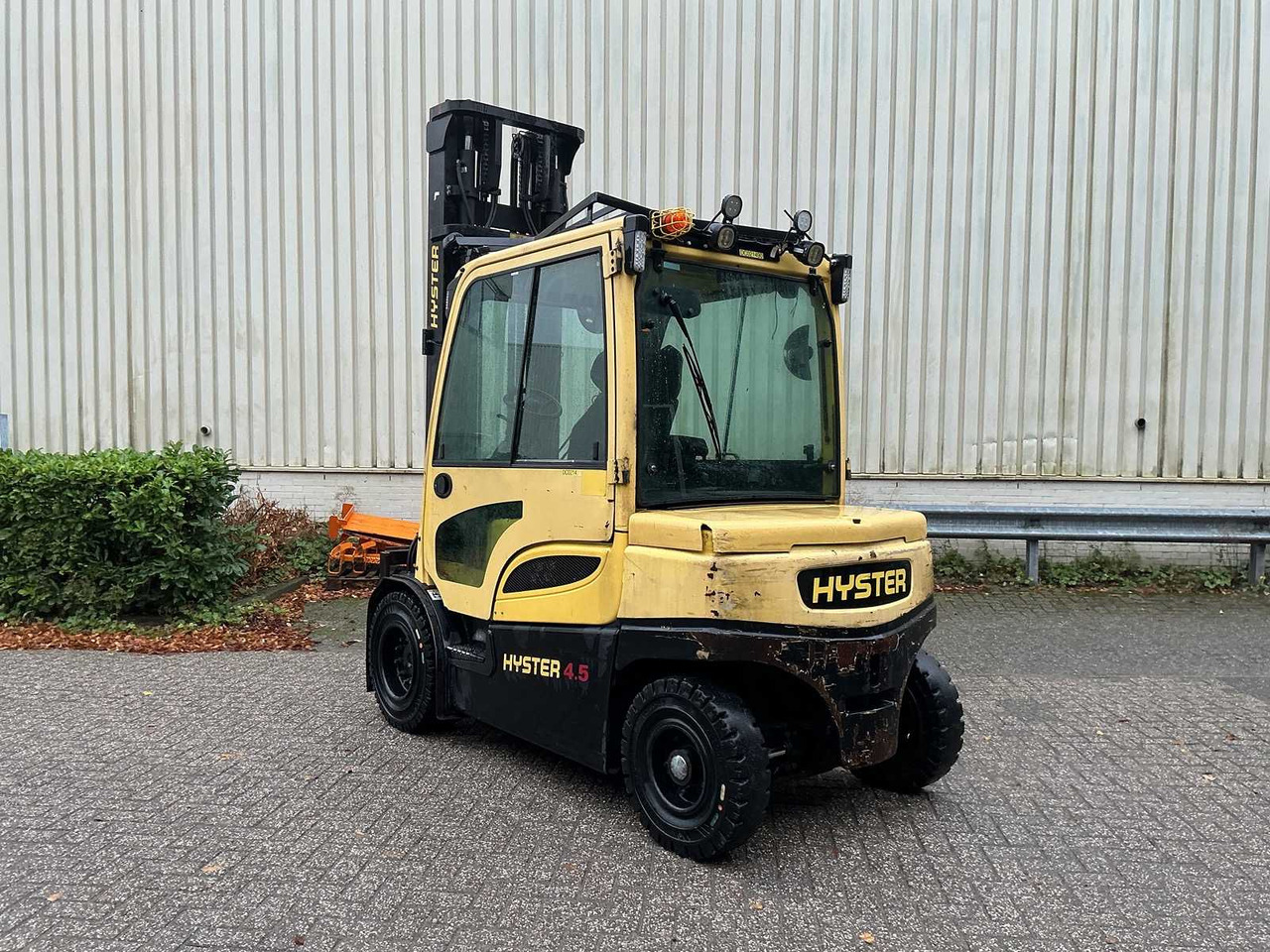 HYSTER - J45XN - FORKLIFT TRUCKS - 2019 - Forklift: picture 3 HYSTER - J45XN - FORKLIFT TRUCKS - 2019 - Forklift: picture 3